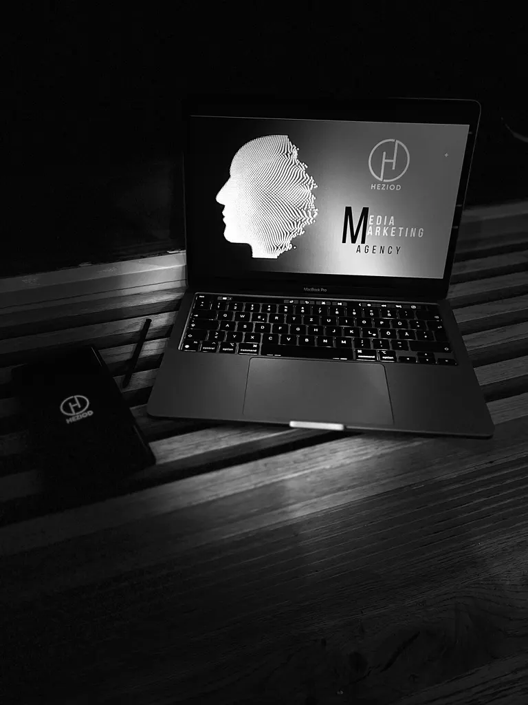 About Heziod